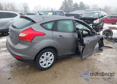 2012 Ford Focus Se z USA, uszkodzony, nr VIN 1FAHP3K24CL372545